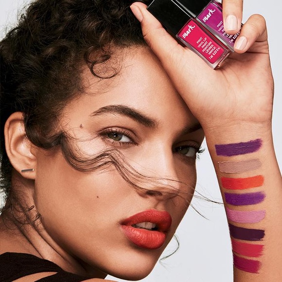 Mark Pout Vinyl Lip Paint - Picture 1 of 7